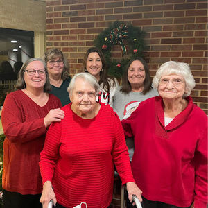 Meet your Posher, Annette